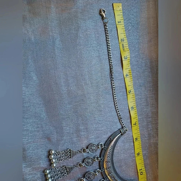 A Silver Boho Fringe Coin Charm Pendant Bib Choker Necklace - Picture 6 of 7